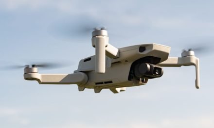 ROBLEDO SUSTITUIRÁ LOS FUEGOS ARTIFICIALES POR UN ESPECTÁCULO DE DRONES